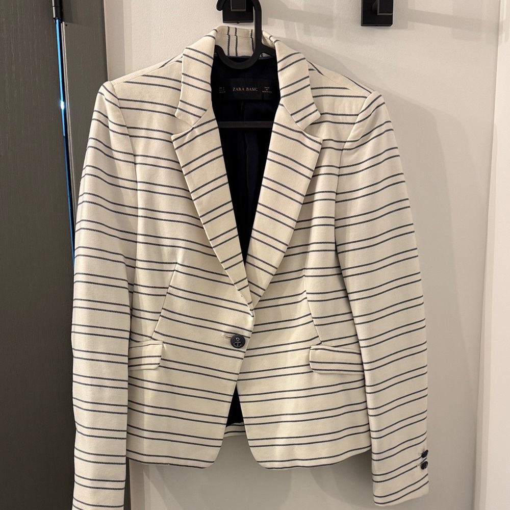 Zara Cream and Navy Striped Single-Button Blazer